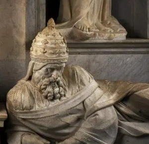 statua-papa-giulio-ii