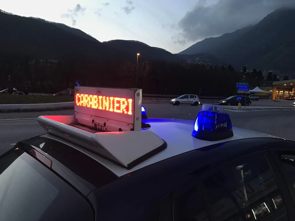 Stupefacenti e oggetti pericolosi Ariano Irpino