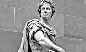 Giulio Cesare Statua