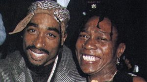 tupac-shakur-vita-carriera-successo-morte