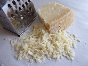 formaggio-da-grattuggiare
