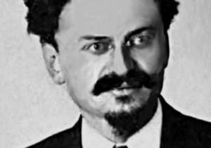 Lev-Trotsky