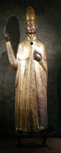 papa-bonifacio-VIII-statua-Bologna