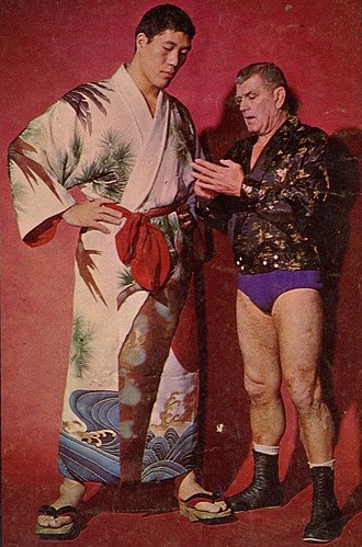 Official_Wrestling_Magazine_August_1964-Giant-Baba