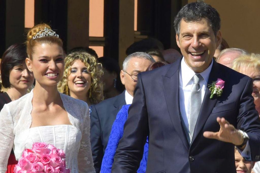 Fabrizio_Frizzi_moglie_Carlotta_Mantovan