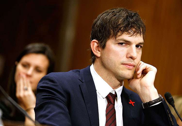 Chi è Ashton Kutcher, l'attore più simpatico di Hollywood: vita privata e successo