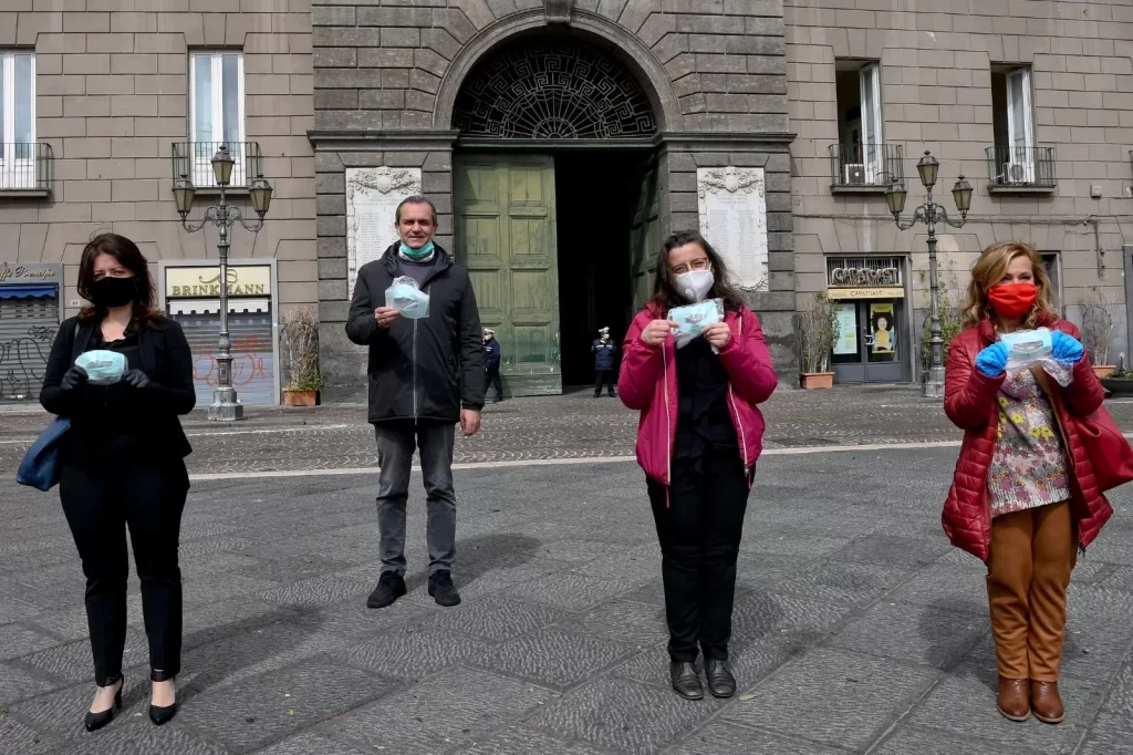 mascherine-sordomuti-napoli-coronavirus