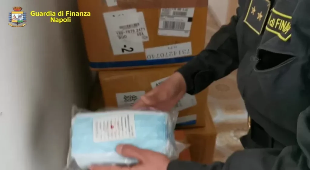 sequestro-mascherine-farmaci-coronavirus-ponticelli-napoli