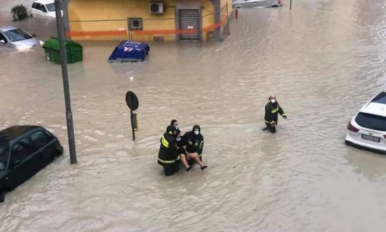 maltempo-sud-italia-alluvione-crotone-danni-21-novembre