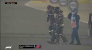 f1-gp-bahrain-terribile-incidente-auto-fiamme