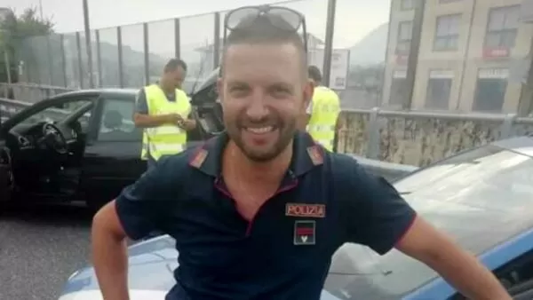 candida-oggi-funerale-giuseppe-manfra-poliziotto-covid