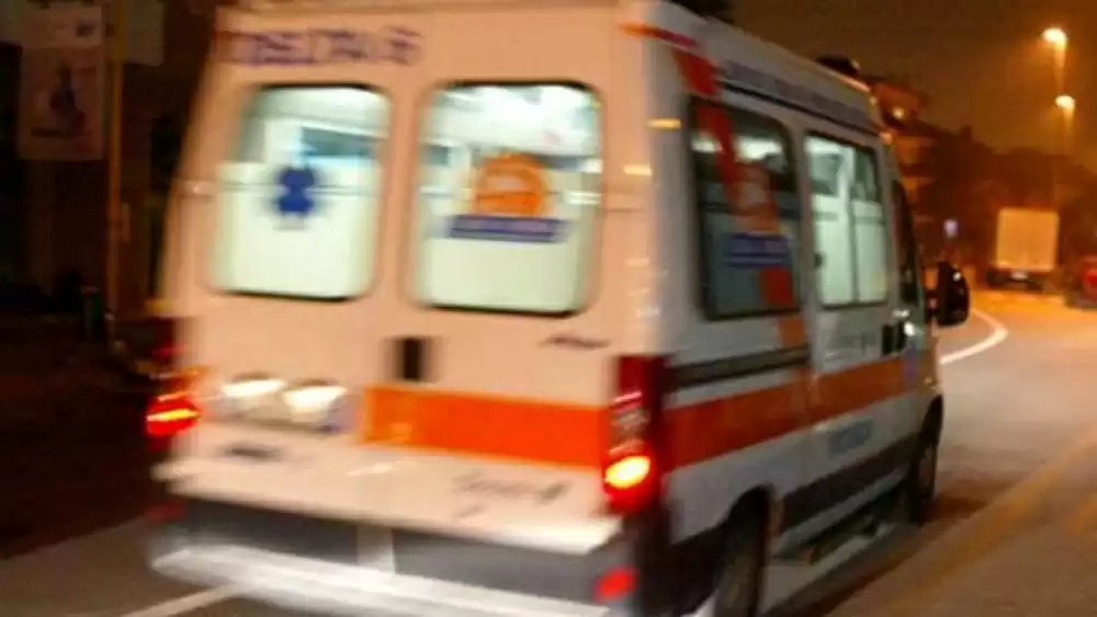 napoli-aggressione-ambulanza-san-giovanni-teduccio-3-gennaio