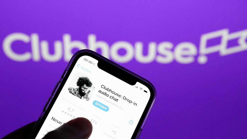 cos-e-come-funziona-app-clubhouse-nuovo-social-android-ios-scaricare