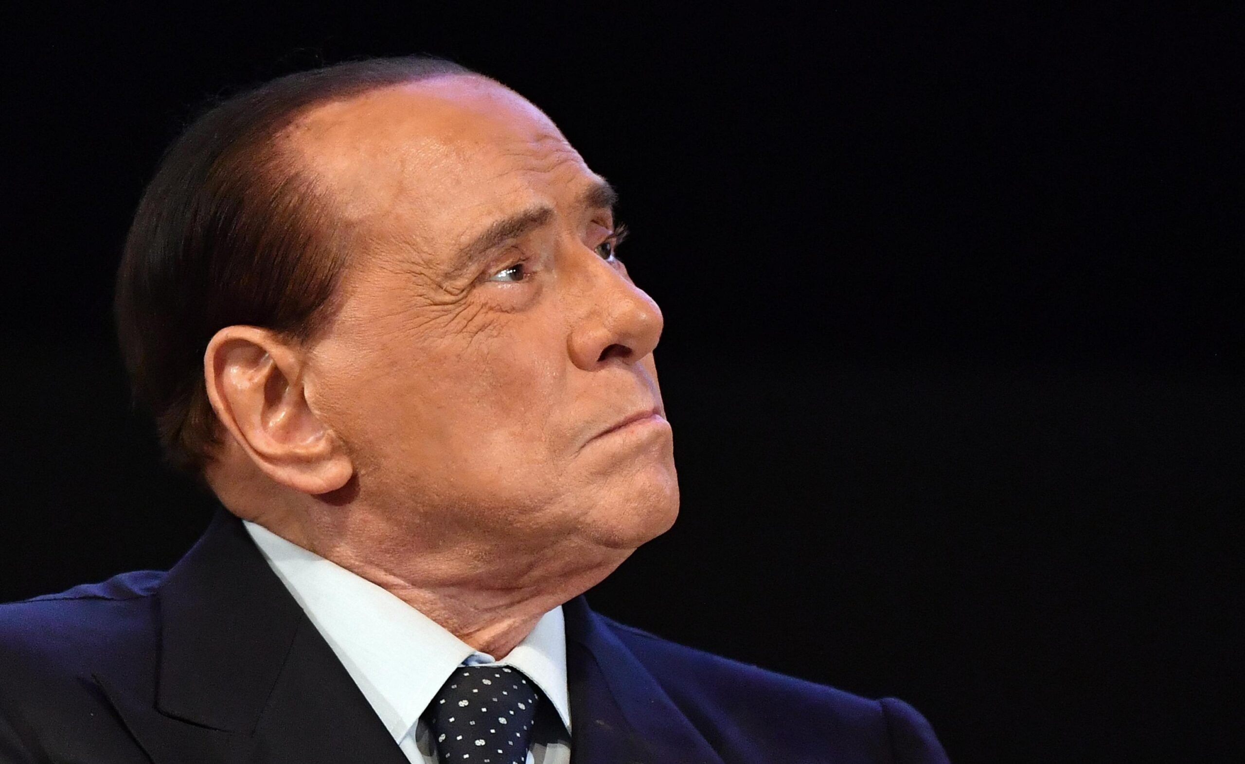 Silvio Berlusconi caduta come sta