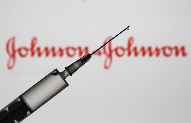 vaccino-covid-johnsonjohnson-non-assicura-dosi-ue