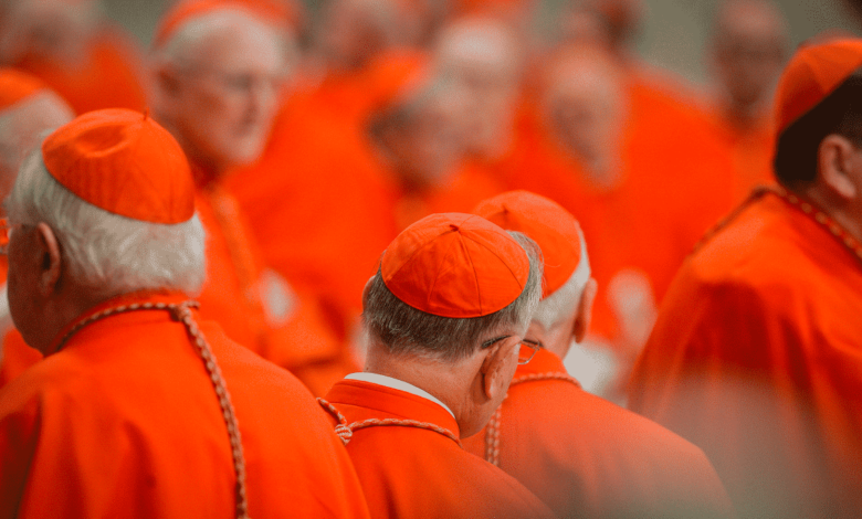 vaticano-anti-corruzione-papa-cardinali-vietato-regalie