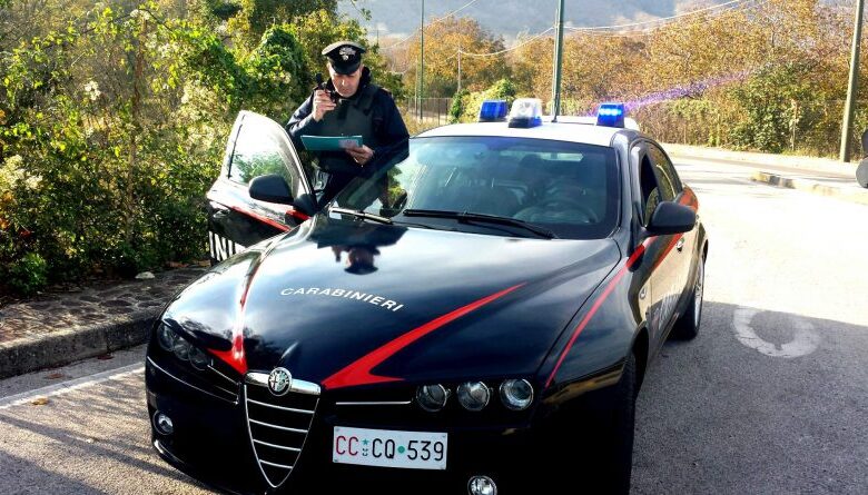 paterno-ladri-fuga-speronano-auto-carabinieri