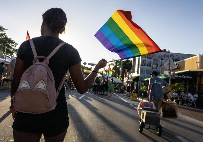 usa-camion-contro-parata-gay-pride-morto-20-giugno