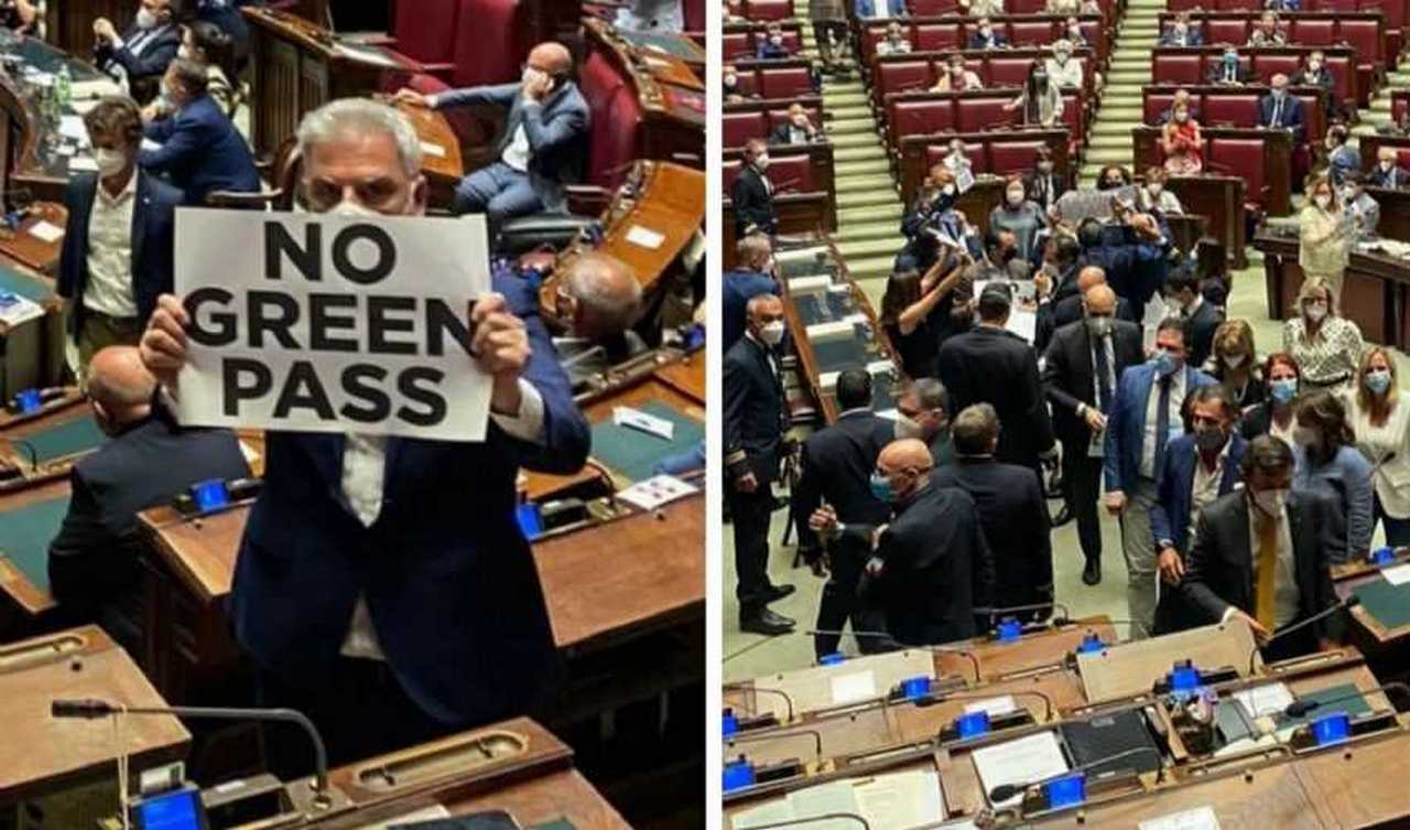 green-pass-protesta-fratelli-italia-occupa-aula