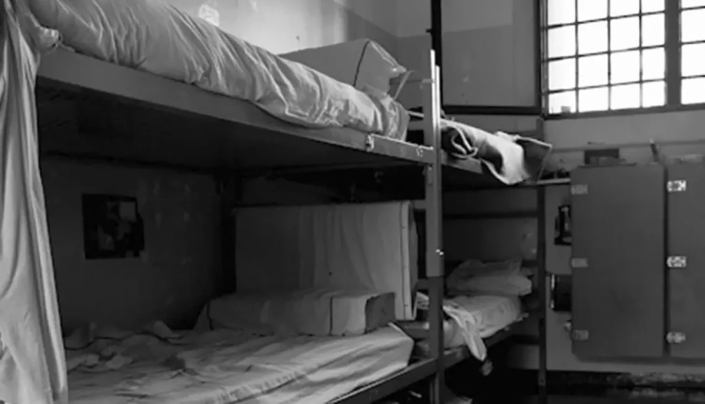 violenze-carcere-ariano-irpino-detenuto-aggredisce-guardia