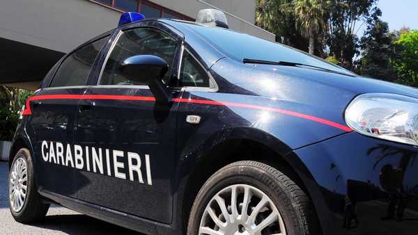omicidio-grosseto-uccide-compagna-chiama-carabinieri