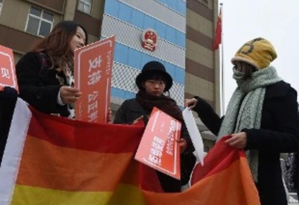 cina-universita-shanghai-chiede-lista-studenti-gay