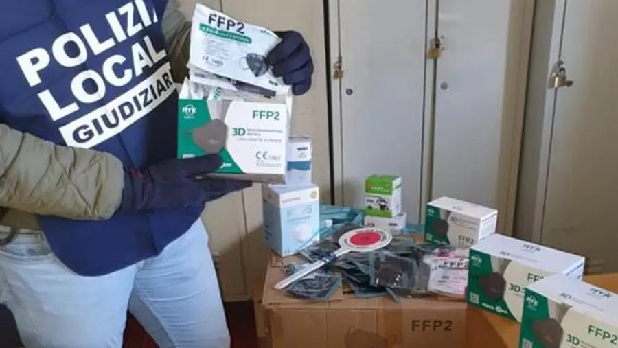 napoli-sequestro-mascherine-via-ferraris