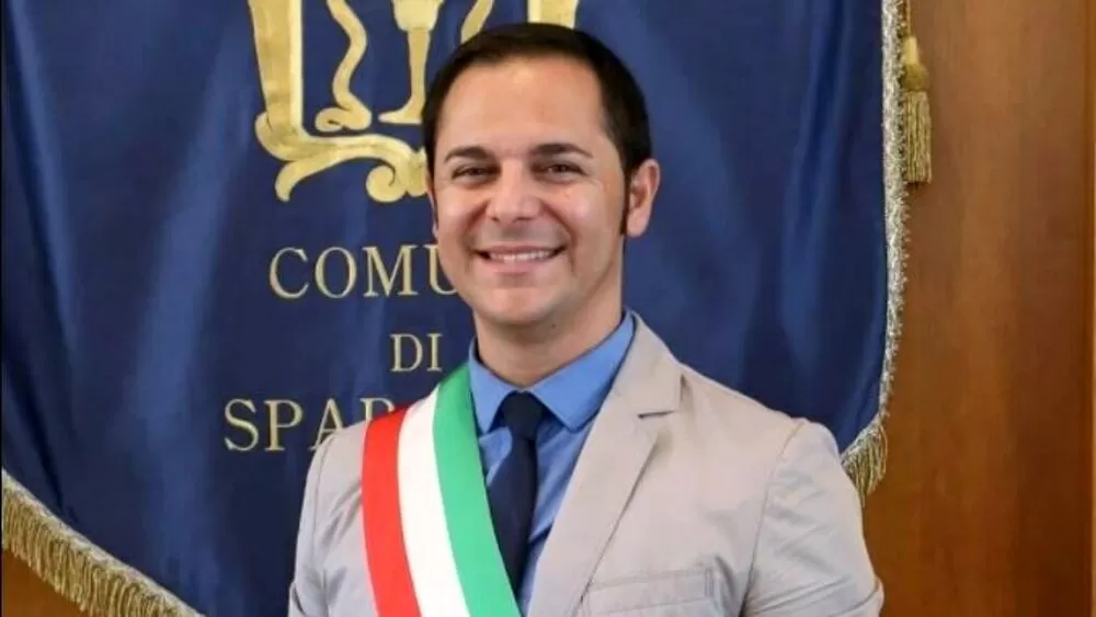 indagato sindaoco sparanise