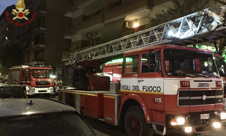 anziana morta incendio Lecce sciarpa 17 gennaio