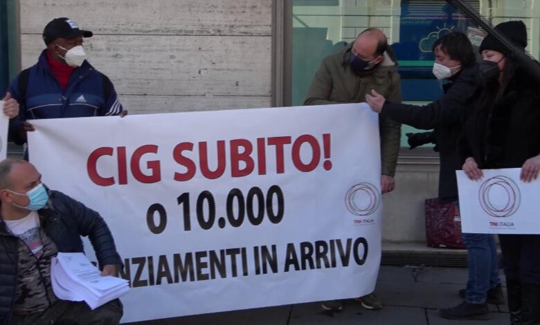 roma protesta ristoratori lettere licenziamento 12 gennaio