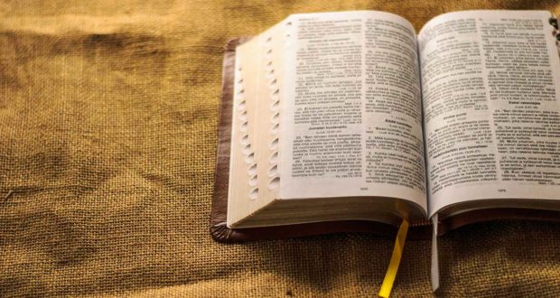 Le migliori frasi, citazioni e aforismi della Bibbia per le condoglianze