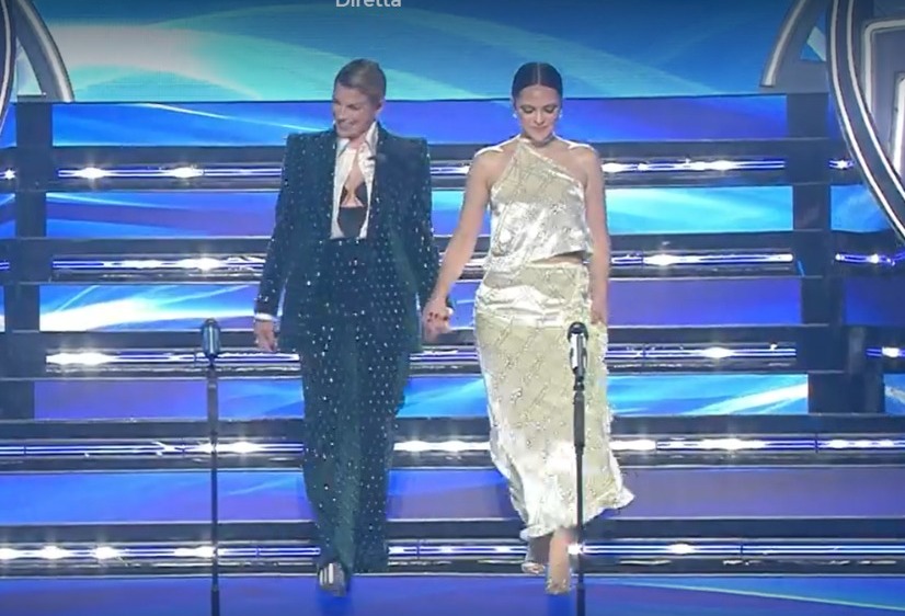 Sanremo 2022, i vestiti di Emma e Francesca Michielin: stilista e prezzo