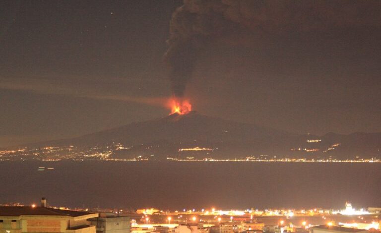 eruzione-etna-catania-10-febbraio
