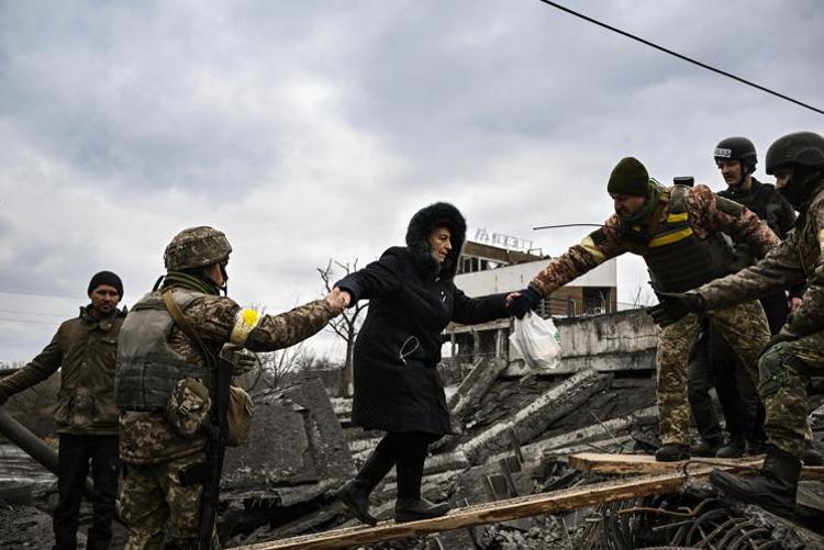 guerra ucraina parlamentari farnesina non andate