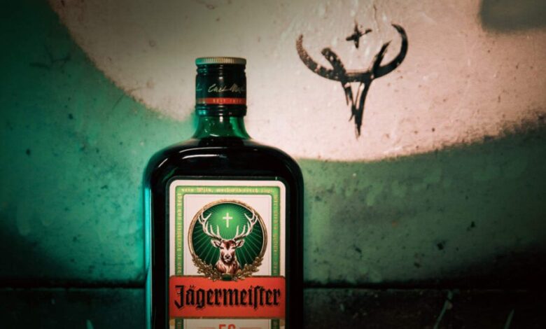 sudafrica-beve-bottiglia-Jagermeister-morto-uomo-11-euro