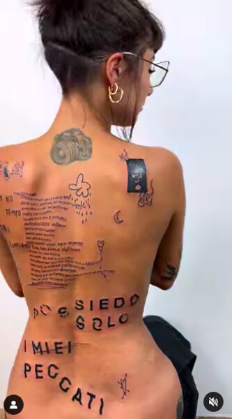 giorgia-soleri-tatuaggio-schiena