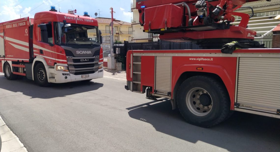 incendio azienda chimica San Giuliano Milanese