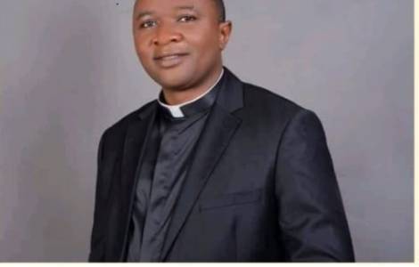 rapito sacerdote nigeria