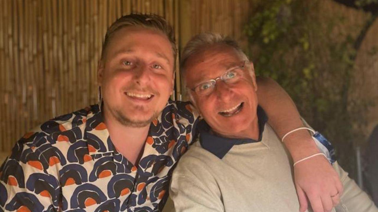 Paolo Bonolis Nonno Per La Seconda Volta Nato Sebastiano