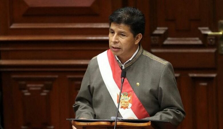 presidente perù scioglie parlamento