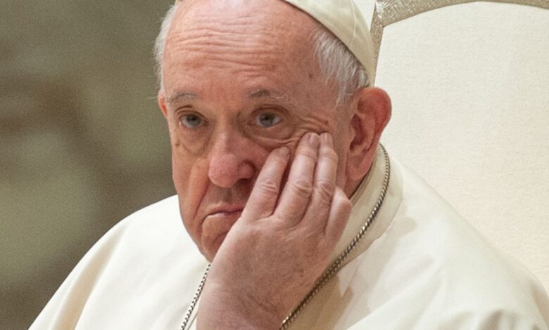 papa francesco dimissioni malattia