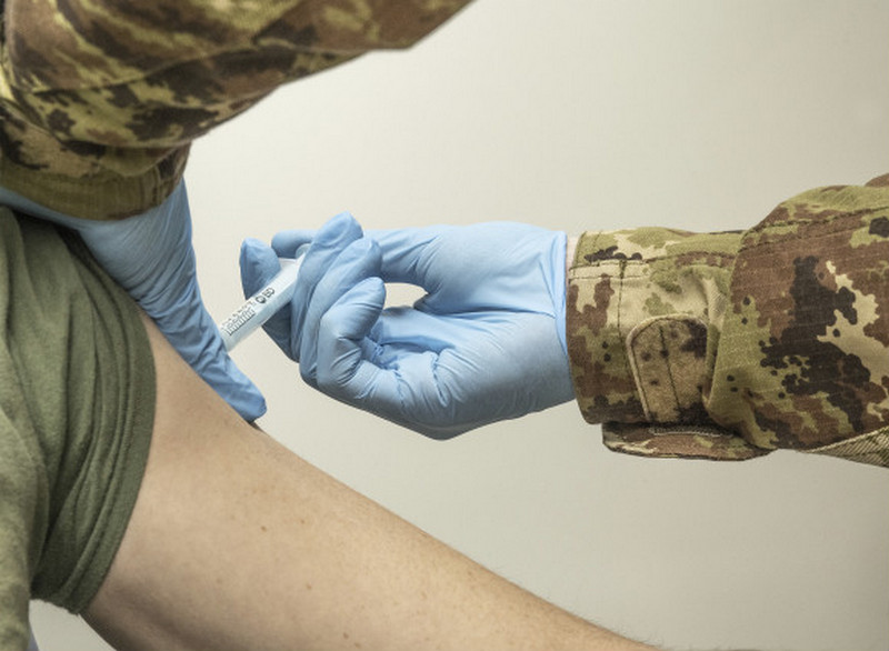 obbligo vaccinale militari corte costituzionale