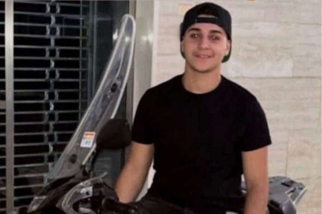 napoli-sparatoria-ragazzo-ucciso-chalet-mergellina-20-marzo