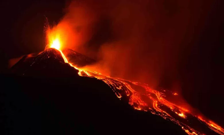 eruzione etna oggi 21 maggio