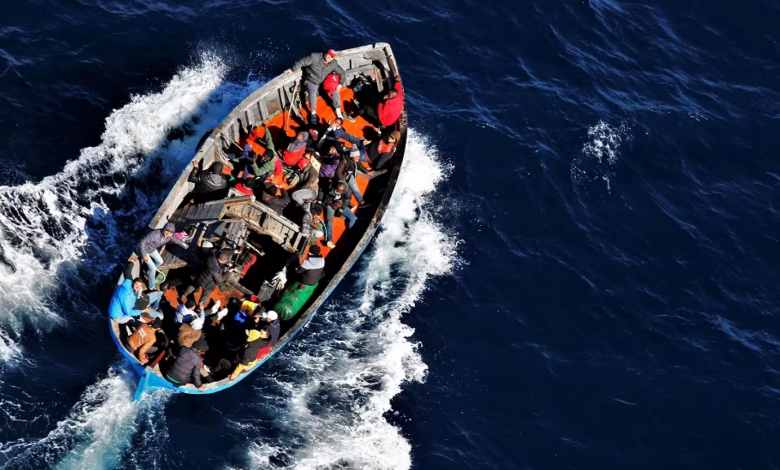 migranti imbarcazione senza autorizzazione lampedusa