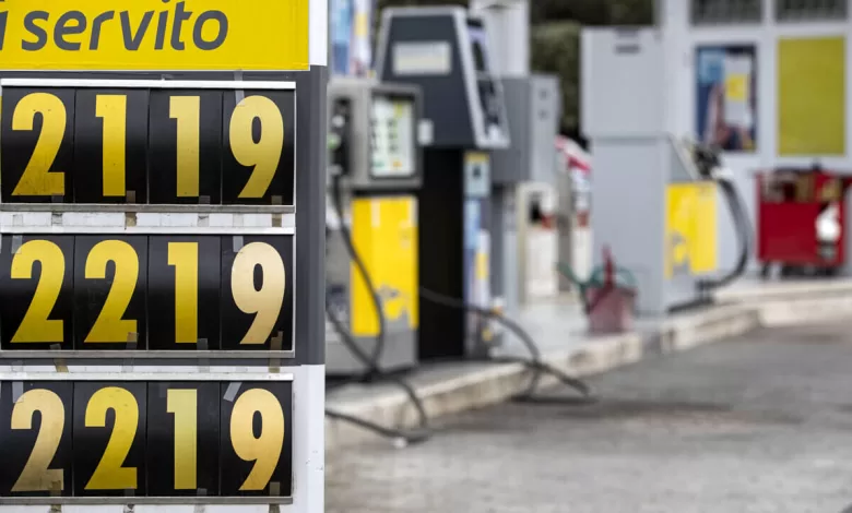 obbligo esporre cartelloni prezzi medi diesel benzina