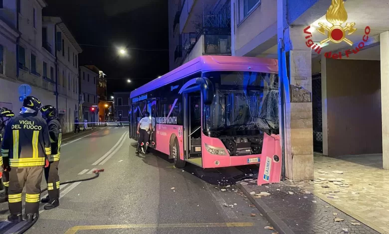 mestre incidente bus