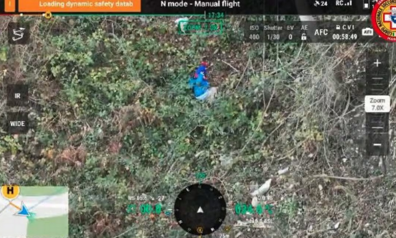 ascoli piceno bambino perso bosco salvato drone