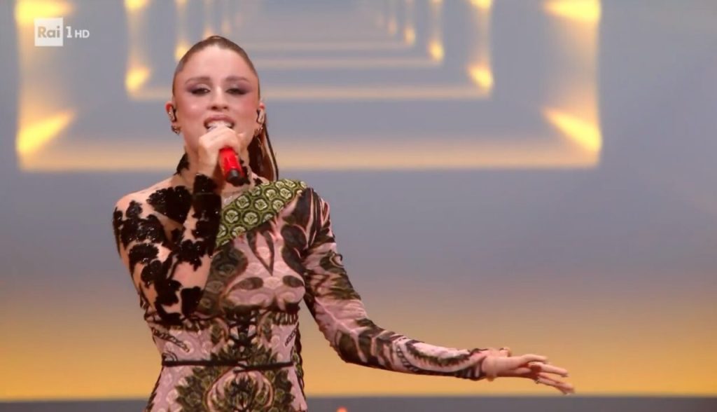 sanremo 2024 angelina mago premio sala stampa