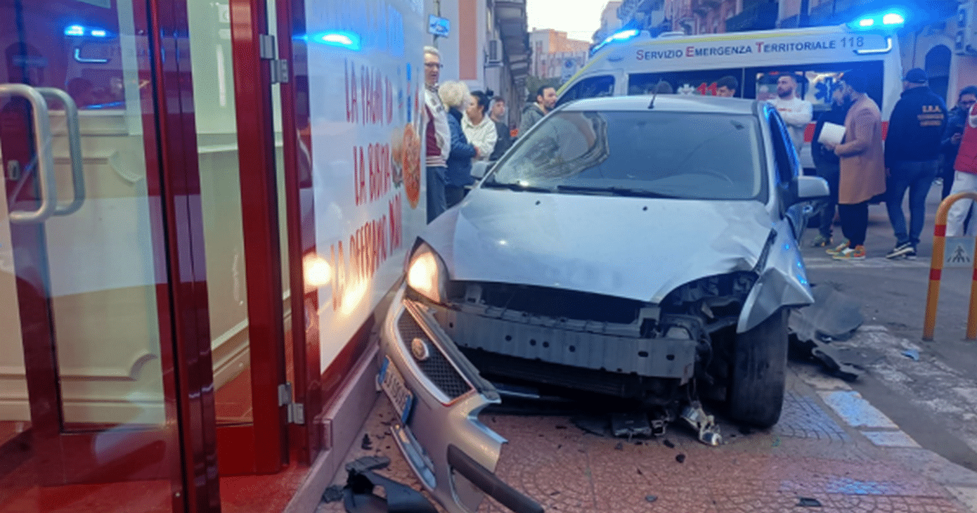 taranto investe ex arrestata 24 marzo